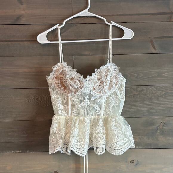 V. CHAPMAN x REVOLVE Other - V. CHAPMAN x REVOLVE | Iris Lace Corset Top Ivory Size 0 Boned Peplum